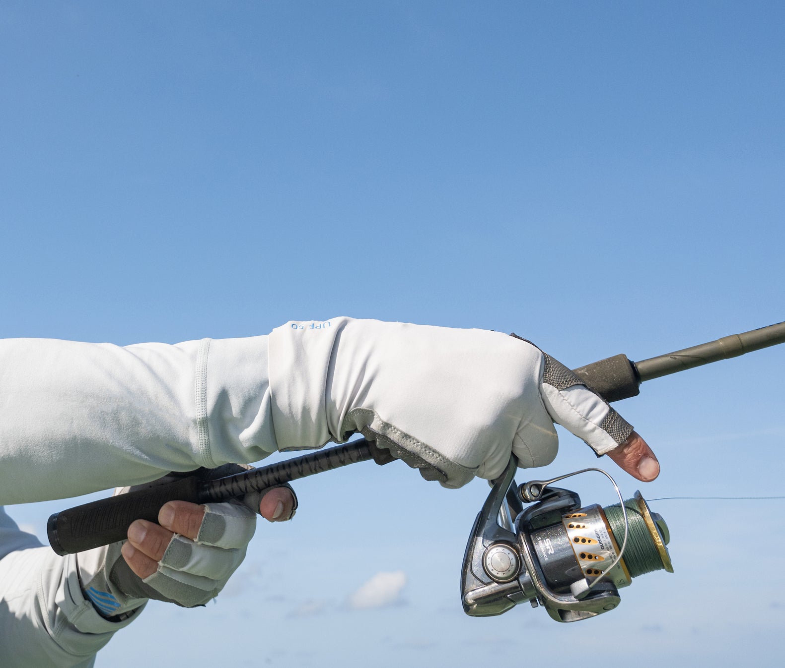 mustang survival gloves