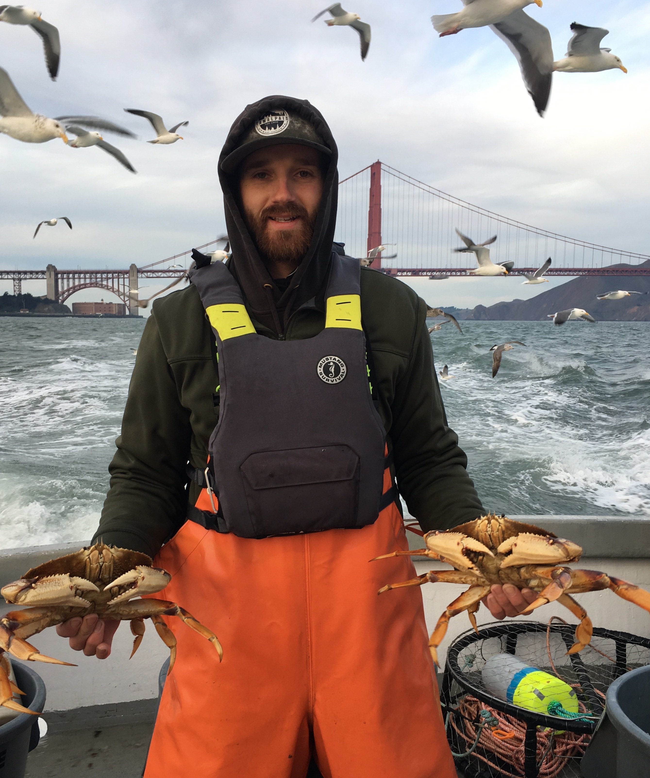crabbing with mustang survival pfd